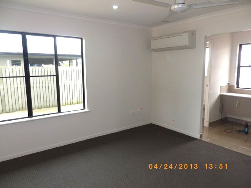 19 Firefly Cres, Ooralea QLD 4740