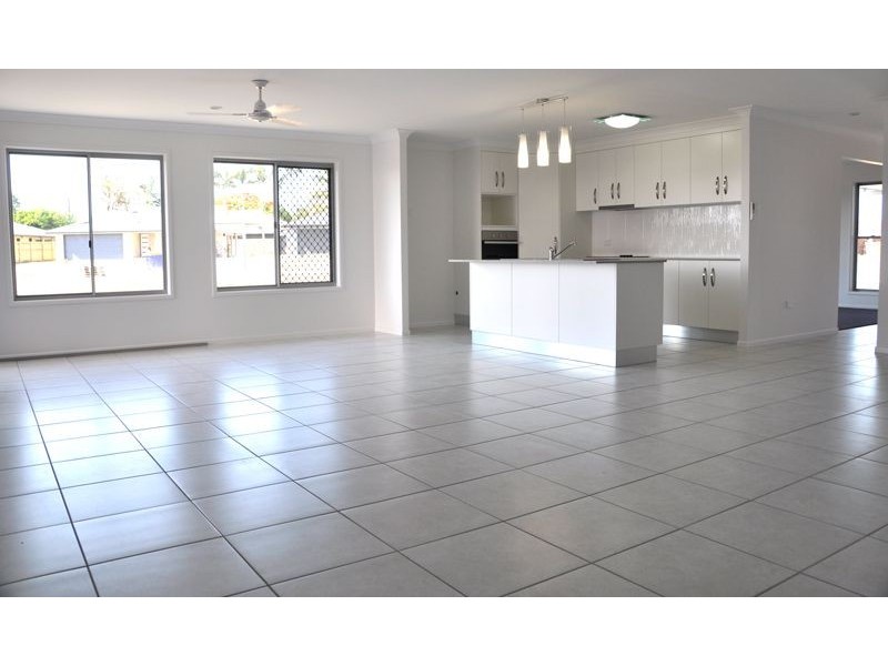 21 Deguara Drive, Beaconsfield QLD 4740