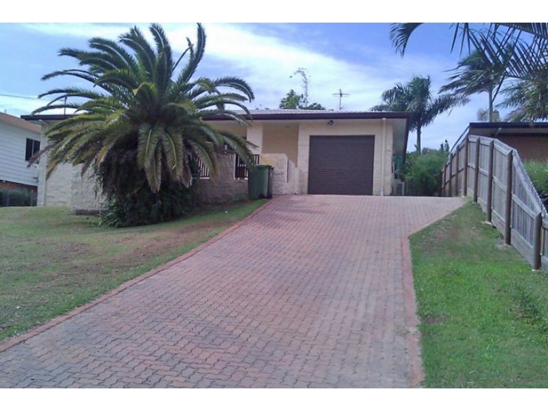 9 Poole St, Eimeo QLD 4740