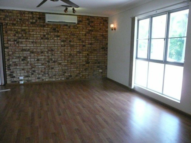 9 Poole St, Eimeo QLD 4740