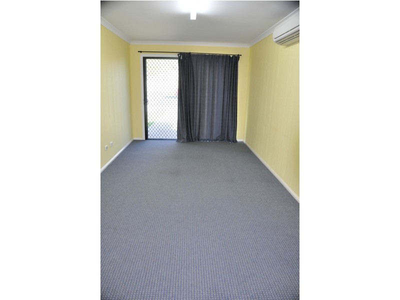 16 Barber Drv, Eimeo QLD 4740