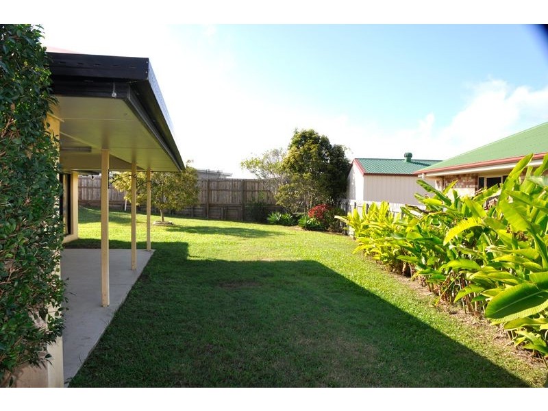 16 Barber Drv, Eimeo QLD 4740