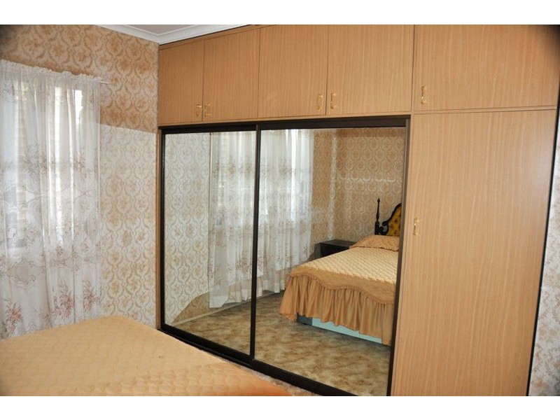 19 Macquarie St, Mount Pleasant QLD 4740