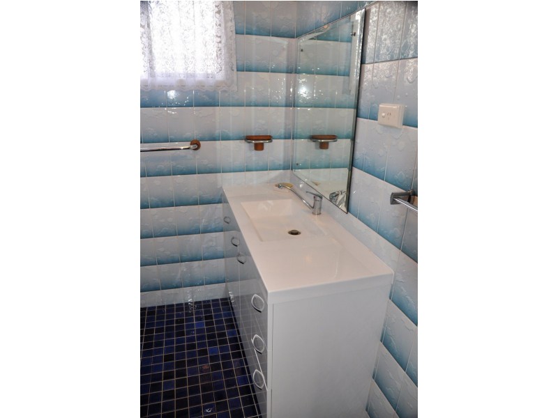 19 Macquarie St, Mount Pleasant QLD 4740