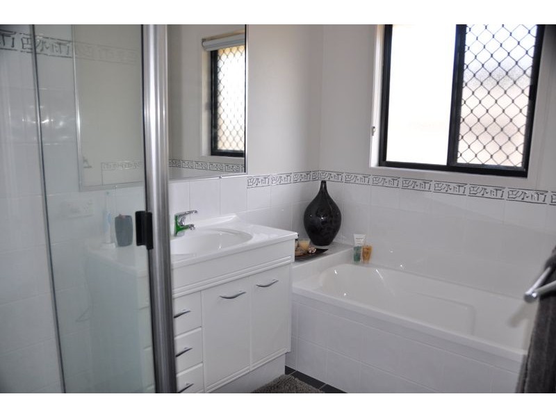 57 Barber Drv, Eimeo QLD 4740