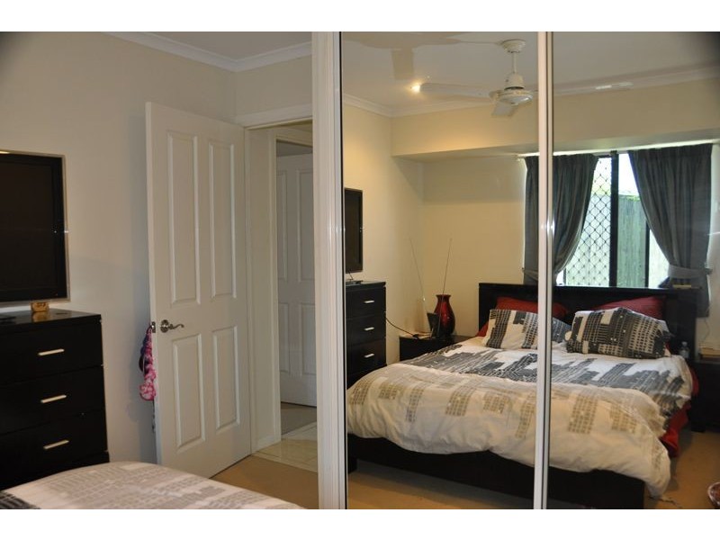 32 Mulcahy Cres, Eimeo QLD 4740