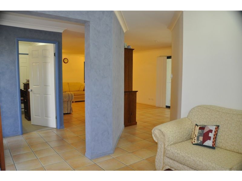 4 Marine Pde, Bucasia QLD 4750