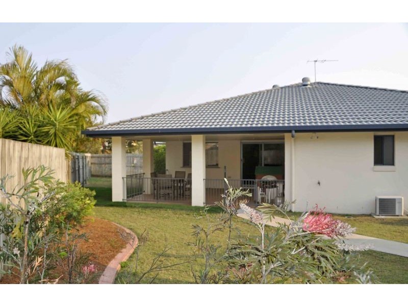 4 Marine Pde, Bucasia QLD 4750