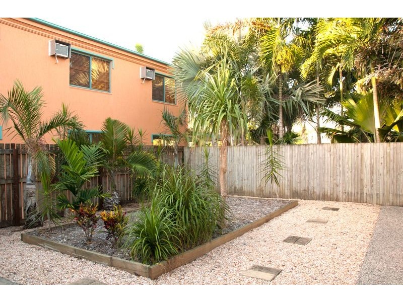 13 Saltwater St, Eimeo QLD 4740