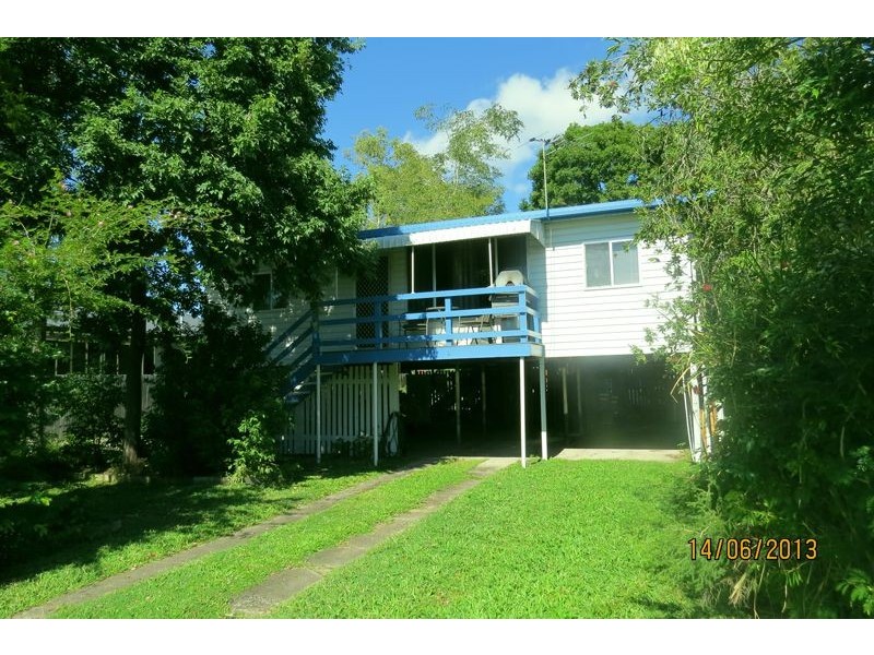 9 Pratt St, South Mackay QLD 4740