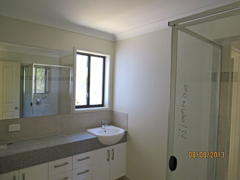 32 Bassett St, North Mackay QLD 4740