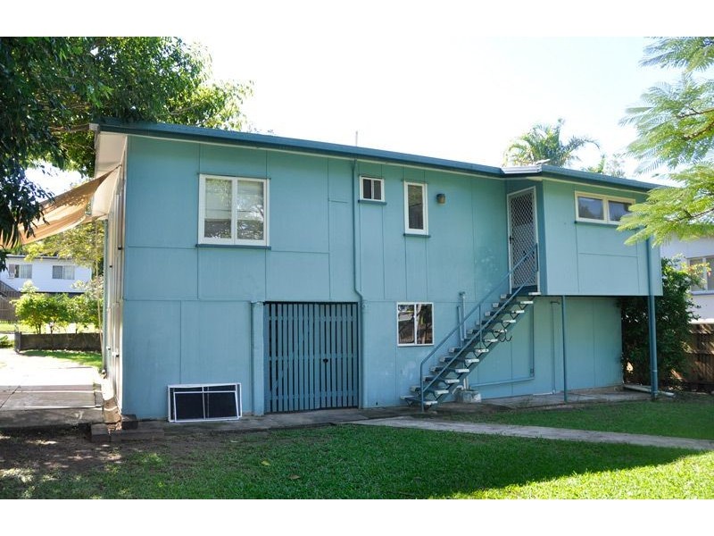 13 Manuel St, North Mackay QLD 4740