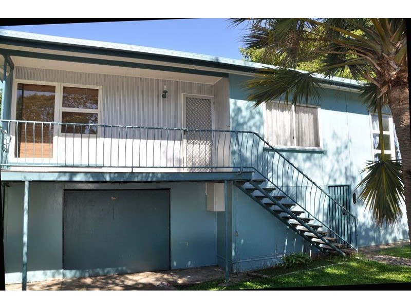13 Manuel St, North Mackay QLD 4740