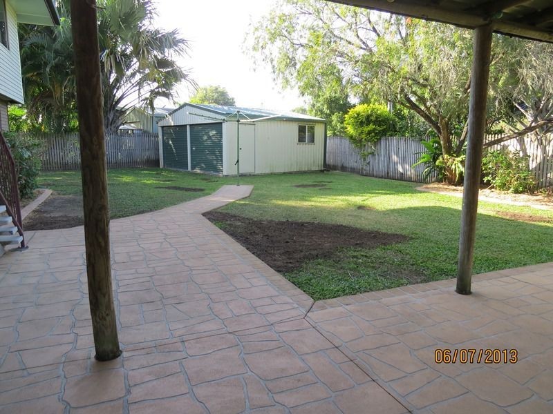 7 Wilga Crt, Beaconsfield QLD 4740