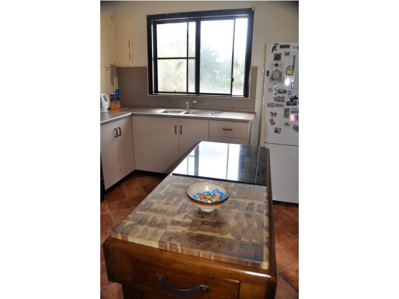 70 Beaconsfield Rd, Beaconsfield QLD 4740