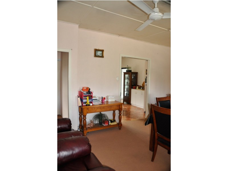 70 Beaconsfield Rd, Beaconsfield QLD 4740
