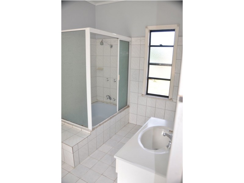 70 Beaconsfield Rd, Beaconsfield QLD 4740