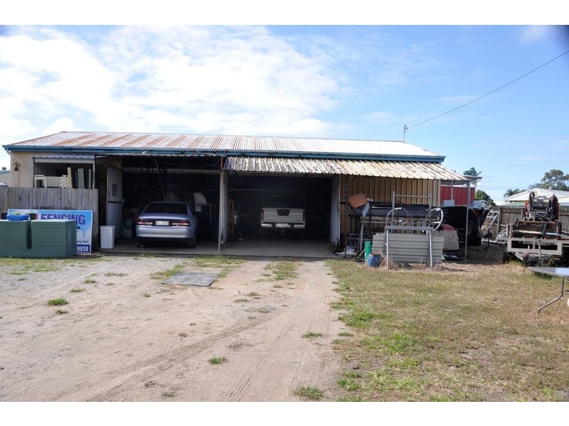 70 Beaconsfield Rd, Beaconsfield QLD 4740