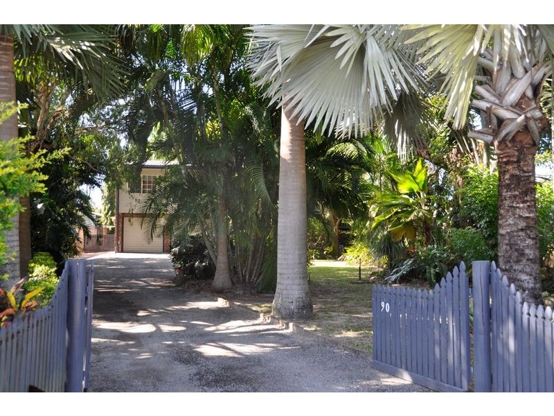 90 Maple Drv, Andergrove QLD 4740