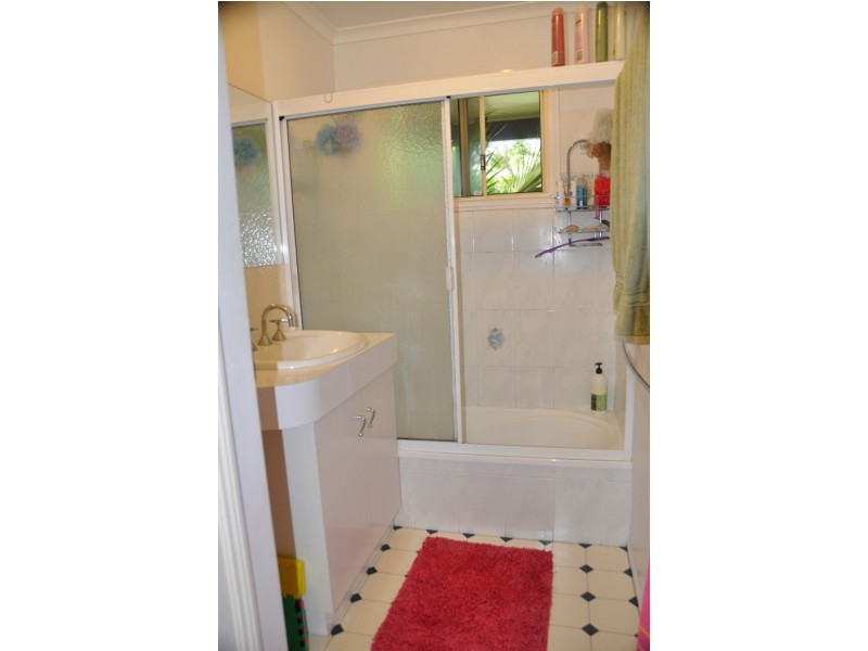 90 Maple Drv, Andergrove QLD 4740