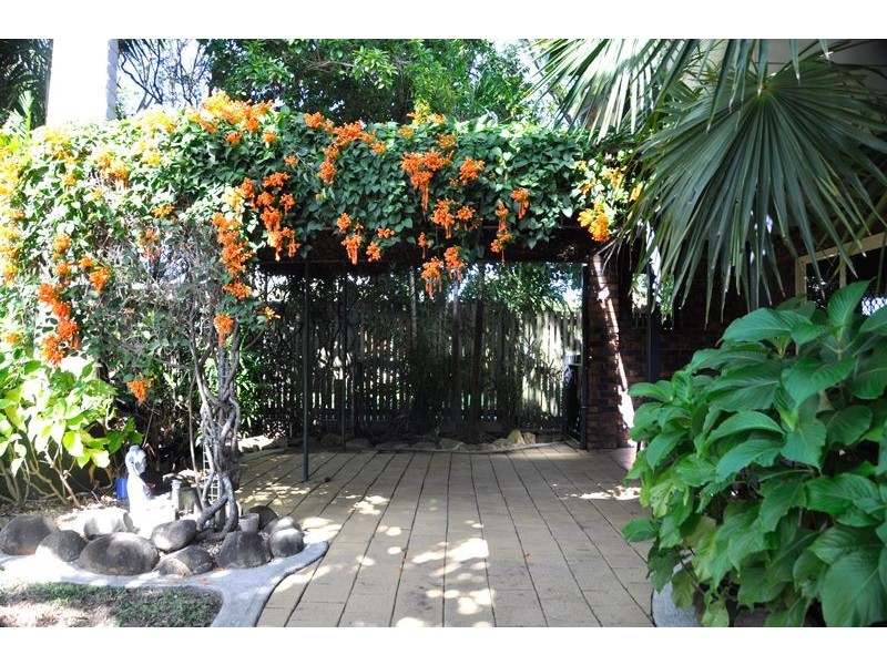 90 Maple Drv, Andergrove QLD 4740