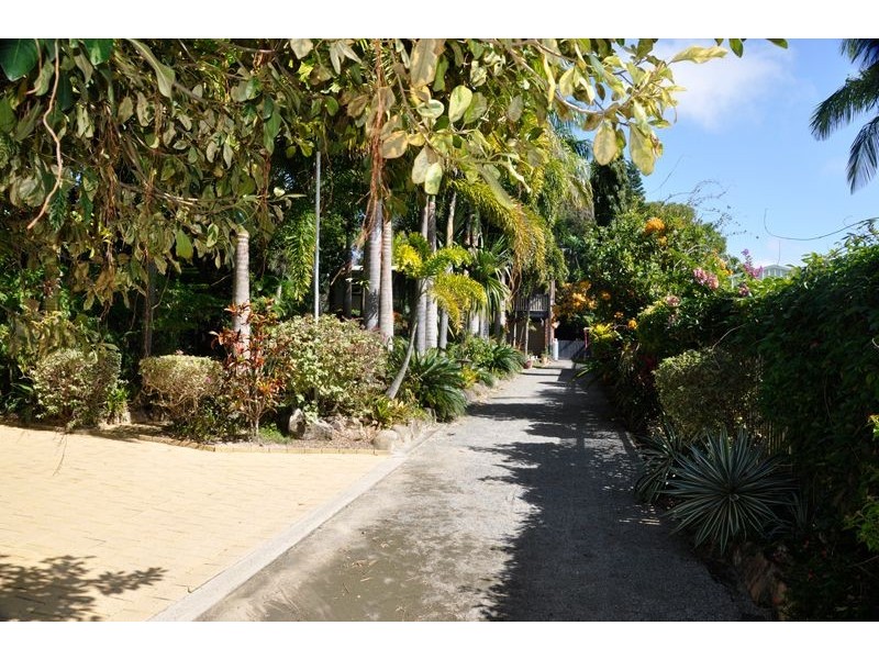 90 Maple Drv, Andergrove QLD 4740