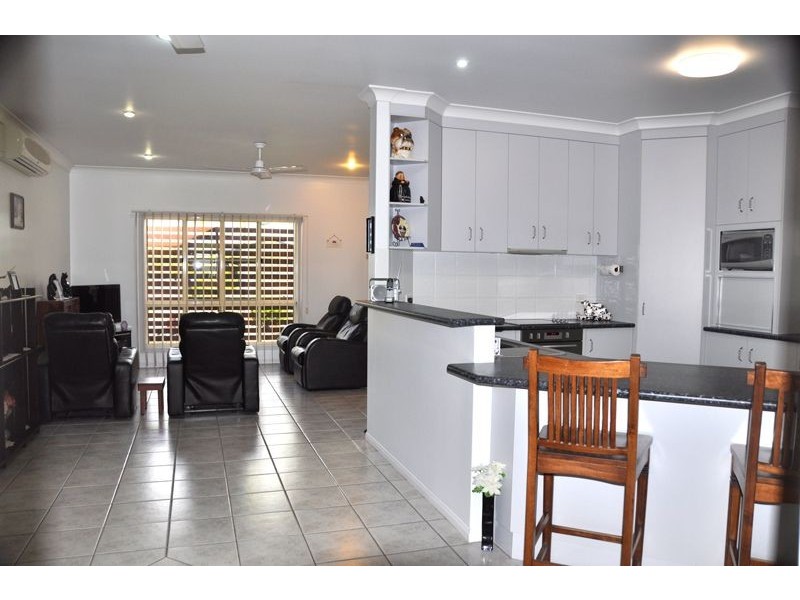 5 Rankin St, Armstrong Beach QLD 4737