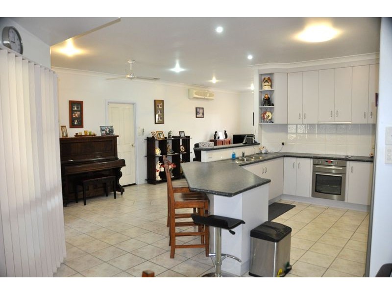 5 Rankin St, Armstrong Beach QLD 4737