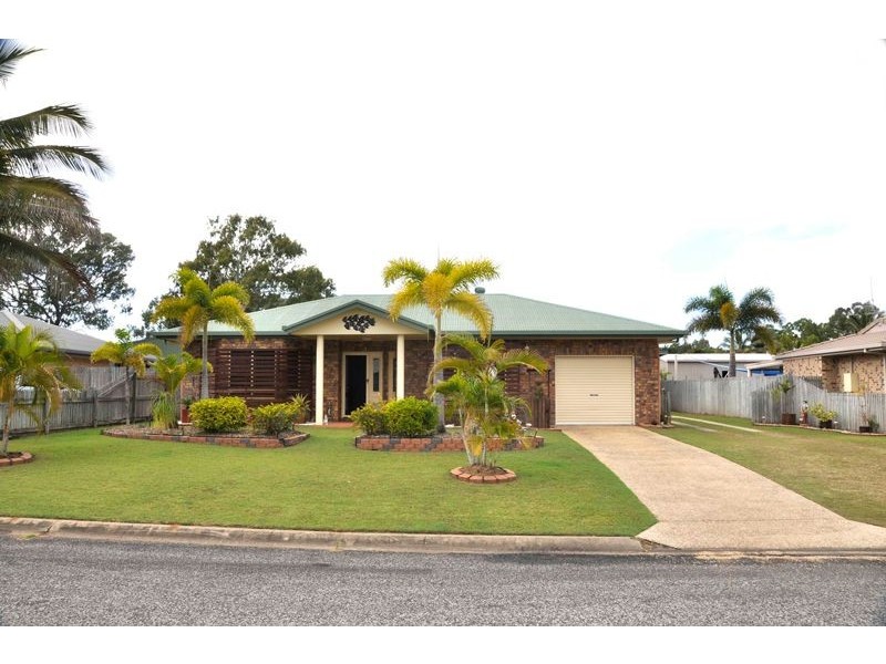 5 Rankin St, Armstrong Beach QLD 4737