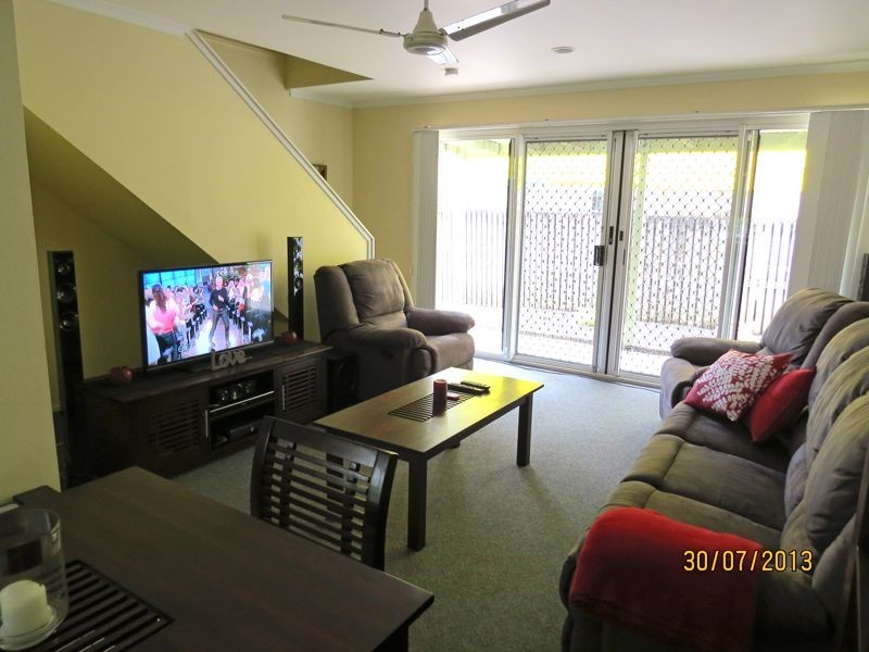 2/90 Milton St, Mackay QLD 4740