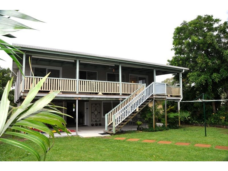 29 Edmonds St, Bucasia QLD 4750