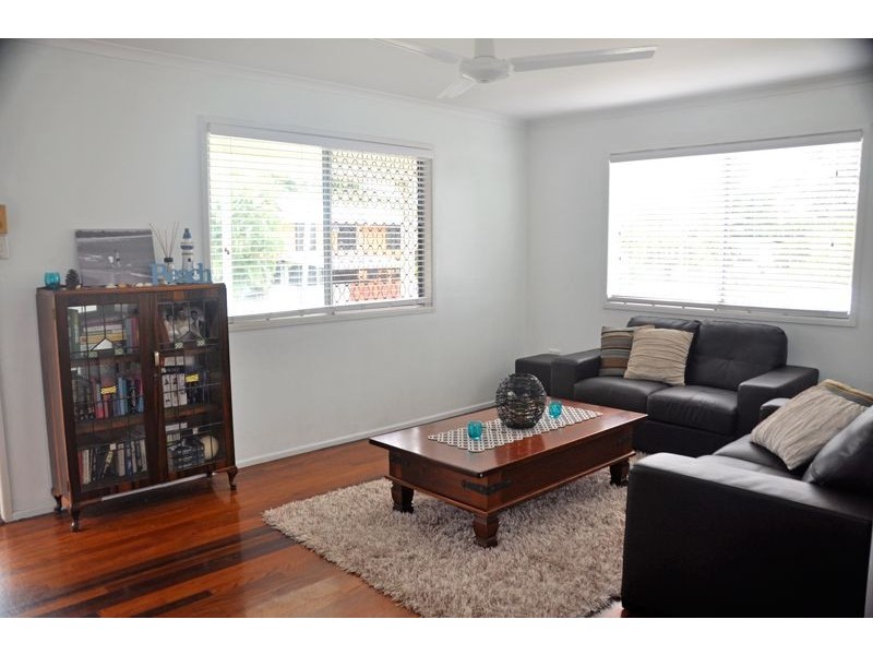 29 Edmonds St, Bucasia QLD 4750