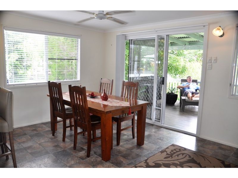 29 Edmonds St, Bucasia QLD 4750