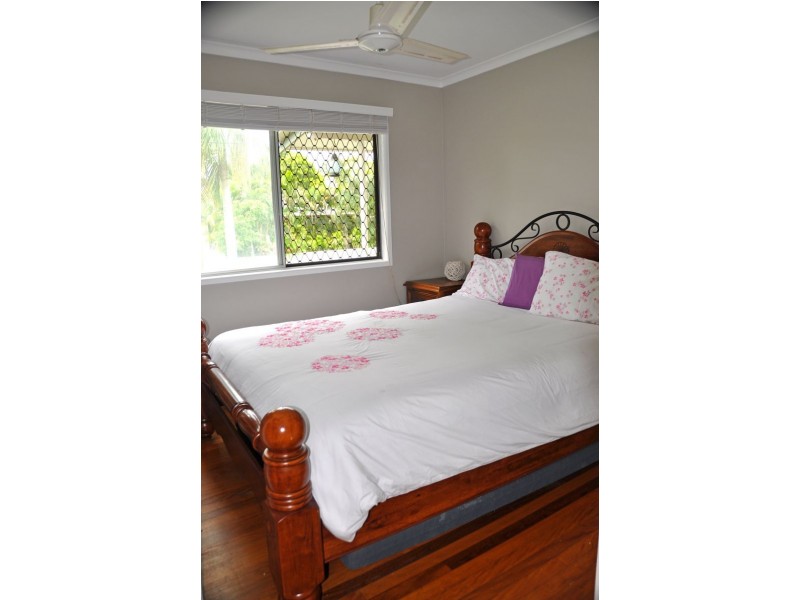 29 Edmonds St, Bucasia QLD 4750