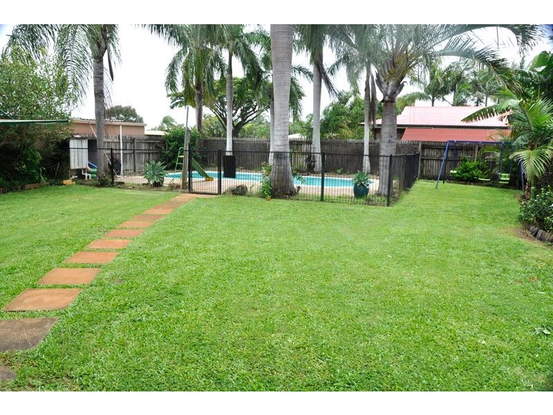 29 Edmonds St, Bucasia QLD 4750