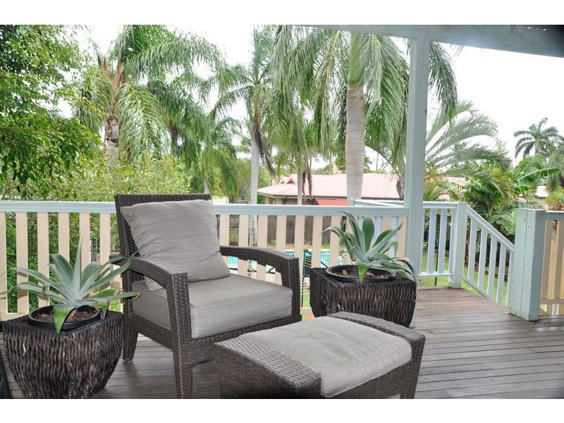 29 Edmonds St, Bucasia QLD 4750