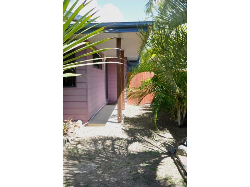10 Friarbird Ave, Blacks Beach QLD 4740