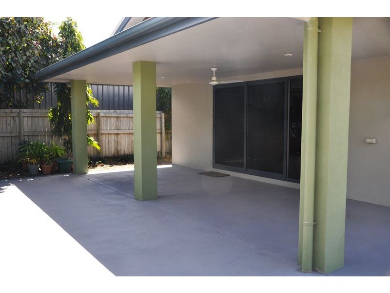 10 Friarbird Ave, Blacks Beach QLD 4740
