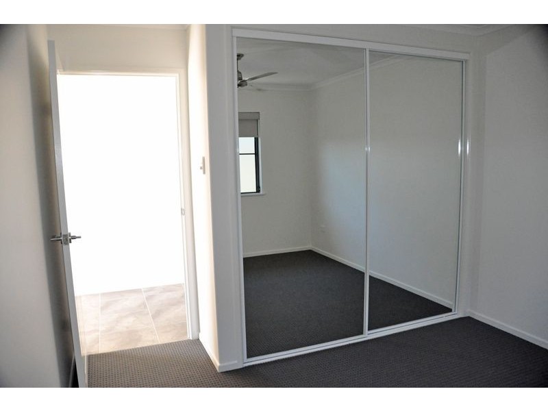 75 Makybe Diva Drv, Ooralea QLD 4740