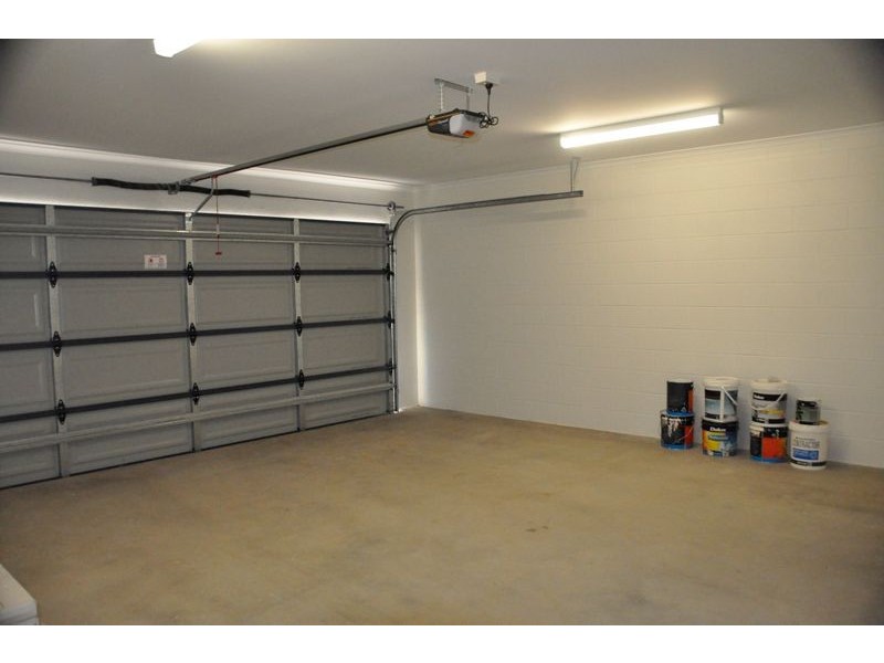 75 Makybe Diva Drv, Ooralea QLD 4740