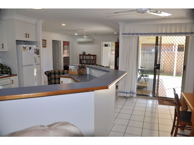 25 Caledonian Drv, Beaconsfield QLD 4740