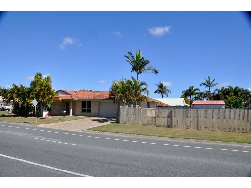 25 Caledonian Drv, Beaconsfield QLD 4740