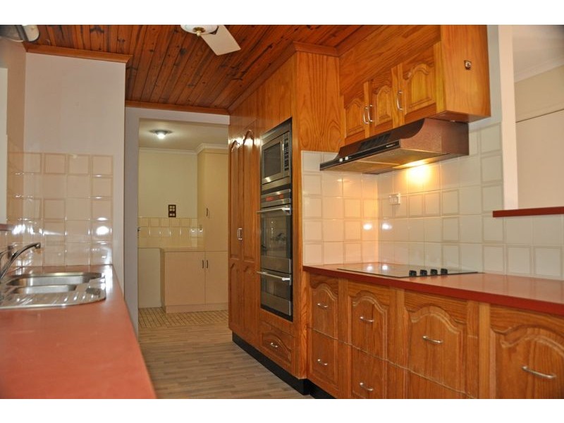 13 Barton St, West Mackay QLD 4740