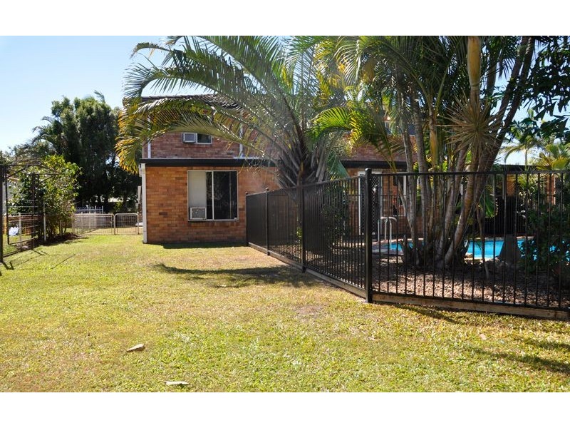13 Barton St, West Mackay QLD 4740