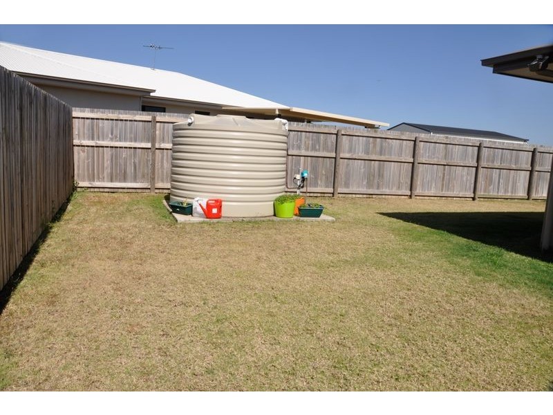 3 Hook Court, Sarina QLD 4737