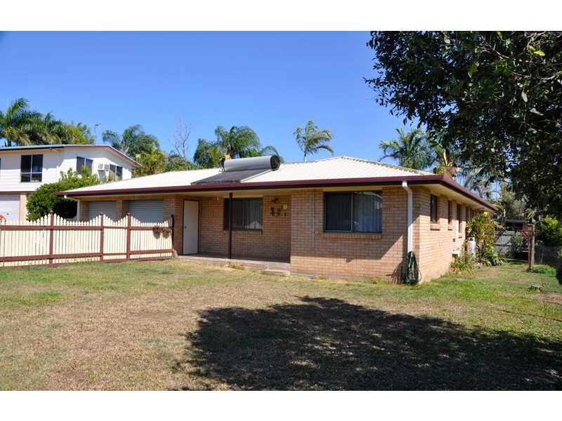 7 Karri Crt, Beaconsfield QLD 4740