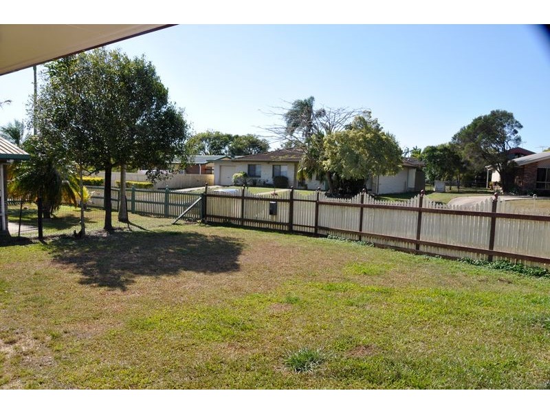 7 Karri Crt, Beaconsfield QLD 4740
