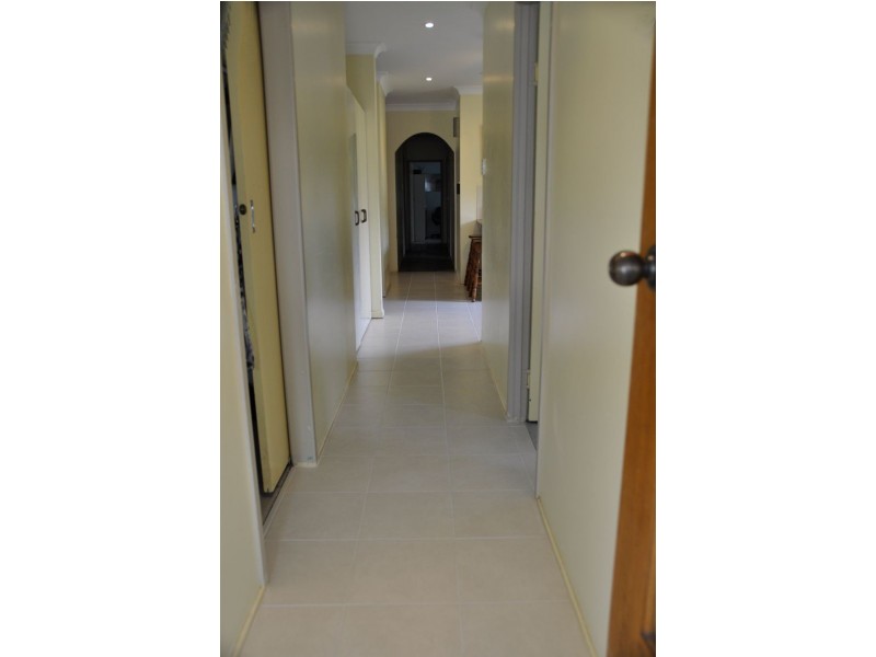 1 Hassen Crt, Mount Pleasant QLD 4740