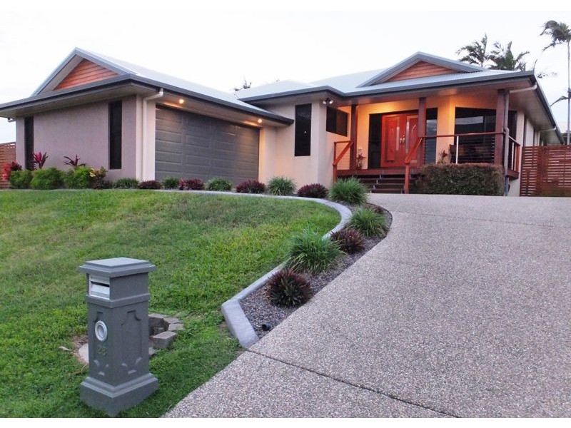 28 Manning St, Rural View QLD 4740