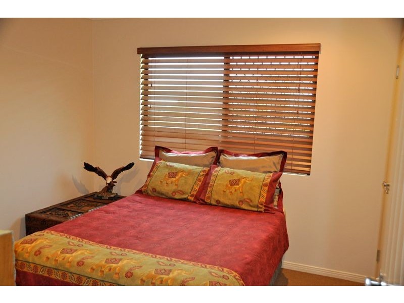 28 Manning St, Rural View QLD 4740